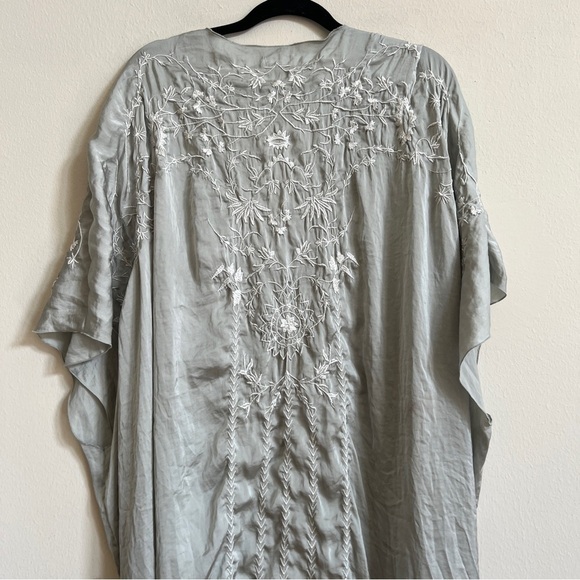 Free People Sensual Satin Sweet Sunrise Embroidered Kimono - Picture 6 of 9